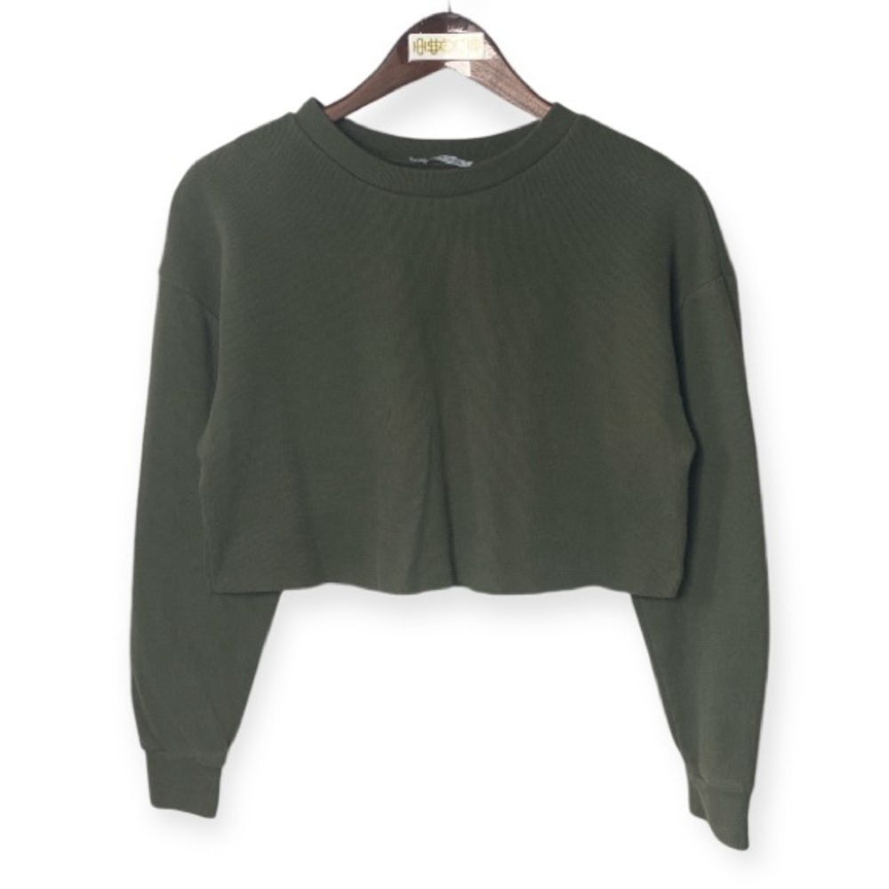 ZARA Knit dark green ribbed crop sweatshirt // S